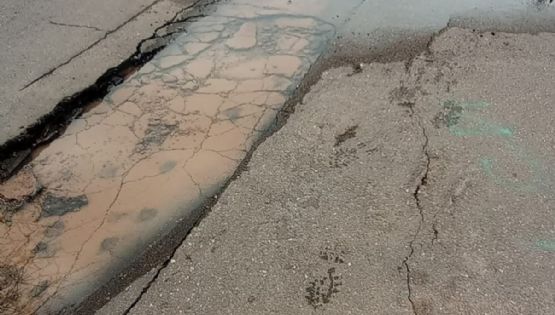 Vecinos en alerta por una pérdida de agua que lleva semanas en Godoy Cruz