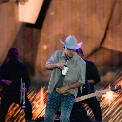 “Tres veces soñé que me mataba en un avión”: la escalofriante premonición de Yeison Jiménez