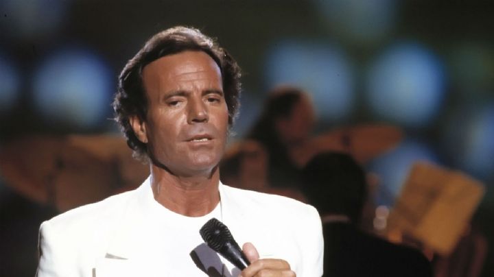 Denunciaron a Julio Iglesias por agresiones sexuales y abuso de poder