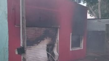 Terrible: murieron tres hermanas en un incendio en La Plata