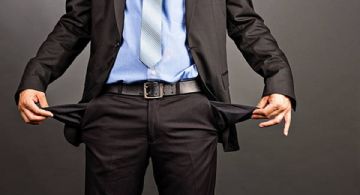El salario registrado volvió a perder poder adquisitivo frente a la inflación en marzo