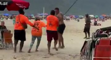 Un turista argentino recibió una paliza por quejarse del precio de los choclos en Brasil 