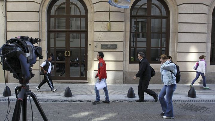 Rechazaron la reforma de la SIDE por decreto y denuncian la creación de una “policía secreta"