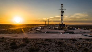 Llueven dólares de Vaca Muerta: Argentina alcanzó el mayor superávit energético mensual