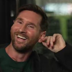 Video: Messi contó que le gusta ver LAM “para estar al día”