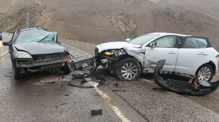 Un hombre murió tras un impresionante choque frontal en la ruta 7