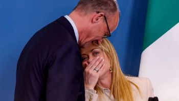 El nuevo eje Berlín-Roma deja afuera a París y estremece a Europa