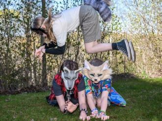 Una mujer denunció que su hija fue atacada por un “therian” en Jesús María 