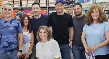Luis Petri caminó Luján con Allasino y agitó el "mercado" electoral