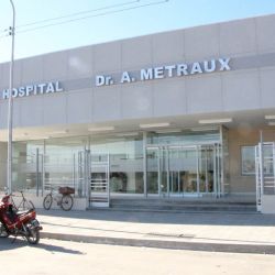 Una mujer de 32 años murió electrocutada en un confuso episodio