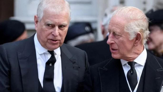 Detuvieron al príncipe Andrés por su relación con Jeffrey Epstein