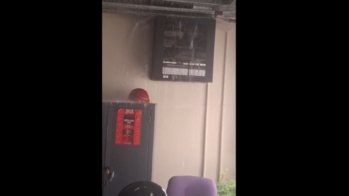 Videos: así se inundaron OSEP y sus hospitales durante la tormenta