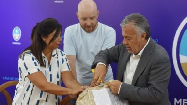 Foto iliustrativa de  Once empresas compiten por las obras en el Acceso Sur