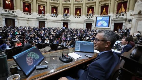 El oficialismo y sus aliados aprobaron la reforma laboral y vuelve con cambios al Senado