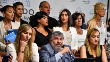 Finalmente se rompió el interbloque de senadores peronistas
