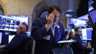 Foto iliustrativa de  Los ADR bajan y el Riesgo País supera los 500 puntos