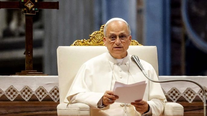 Lefebvristas anunciaron que ordenarán nuevos obispos, más problemas para León XIV