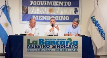 Gremios, empresarios y políticos debatieron sobre la reforma laboral