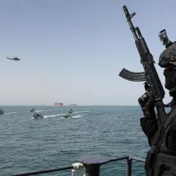 El máximo líder de Irán afirmó que seguirá cerrado el Estrecho de Ormuz