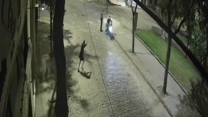 Le dispararon a un influencer durante un robo y quedó todo grabado