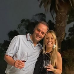 Otro problema para Adorni: una casa que no declaró y hay expensas por $ 700 mil a nombre de su mujer