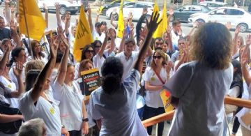 Ampros anunció un plan de lucha y llevó su reclamo contra el Gobierno a la OIT