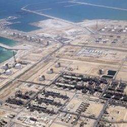 Irán atacó la terminal de gas natural licuado más grande del mundo en Qatar