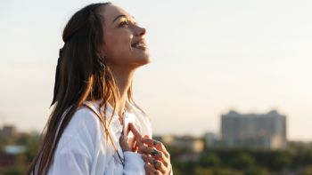 Publicaron el Informe Mundial de la Felicidad, en qué lugar quedó Argentina 