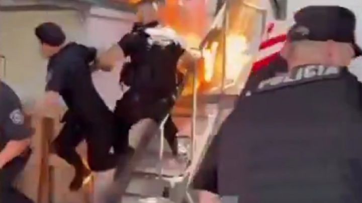 Se prendió fuego frente a la empresa porque no le pagaban el salario 