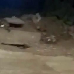 Emergencia en Godoy Cruz: un socavón complica a los vecinos del barrio 4 de julio