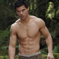 Taylor Lautner espera a su primer hijo 