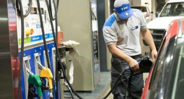 Ante la suba del petróleo, el Gobierno autorizó a usar más etanol en la nafta