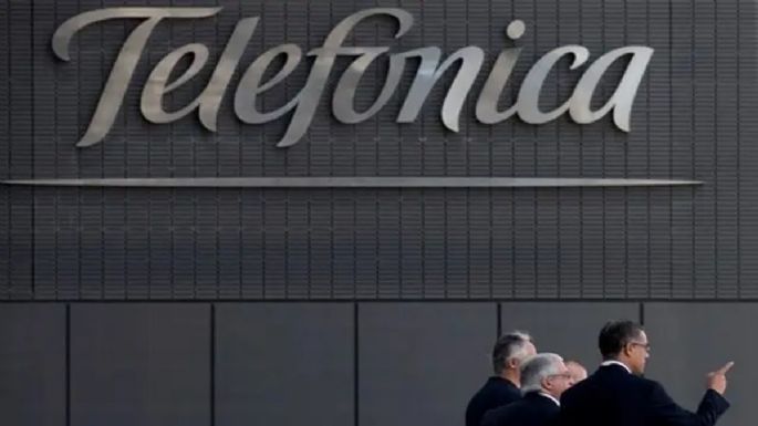 El Enacom dice que Telecom debe ceder 6 millones de clientes para aprobar la compra de Telefónica