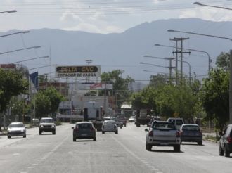 Aderpe alerta por el estado del Carril Rodríguez Peña y el impacto de las obras en el Acceso Este