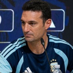 Scaloni se emocionó al hablar de Panichelli y abandonó la conferencia de prensa 