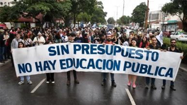 Foto iliustrativa de  Milei no enviará dinero para recomponer salarios de las universidades e irá a la Corte