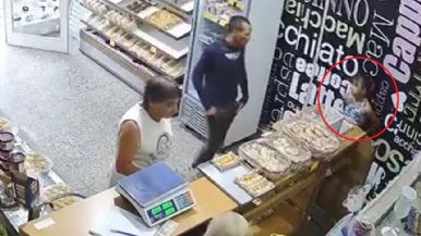 Foto iliustrativa de  Lo detuvieron por seguir y acosar a una niña de 7 años 