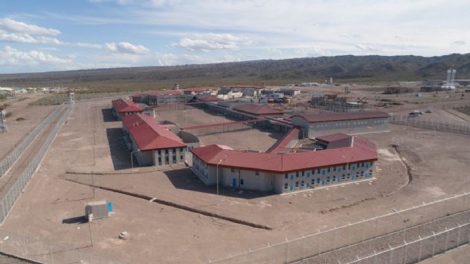 Cayó banda que hacían extorsiones sexuales desde la cárcel federal de Mendoza 