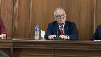 Alejandro Pérez Hualde afirmó que Cornejo deterioró la institucionalidad de Mendoza