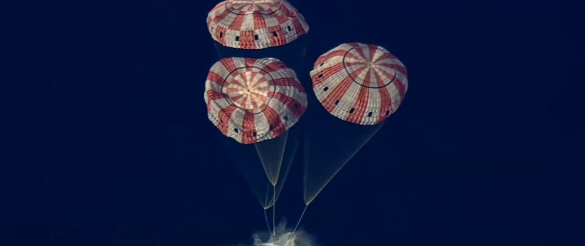 Los tripulantes de Artemis II regresaron a la Tierra tras orbitar la Luna