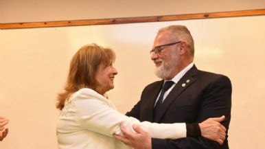 Foto iliustrativa de  El compañero de fórmula de Esther Sánchez fue denunciado por presunto abuso de poder