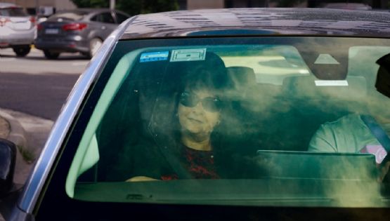 Declararon prestamistas de Adorni y dijeron que aún les debe 70.000 dólares 