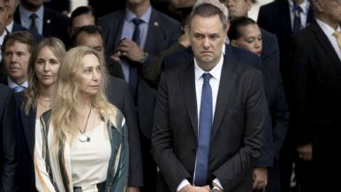 Foto iliustrativa de  Adorni ultima detalles para la presentación de su declaración jurada en la previa al Mundial 2026