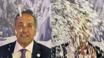 Scioli grabó un video de bajo presupuesto para promocionar la temporada invernal