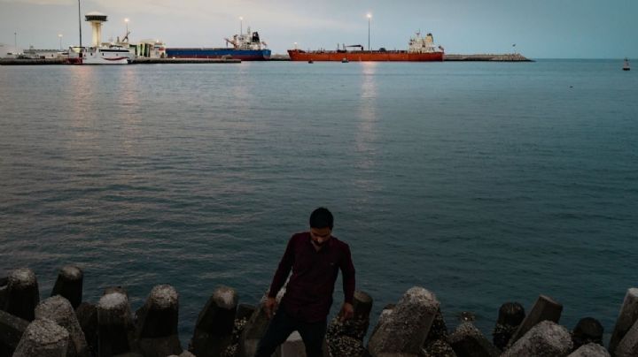 Irán captura dos barcos que intentaban cruzar el estrecho de Ormuz