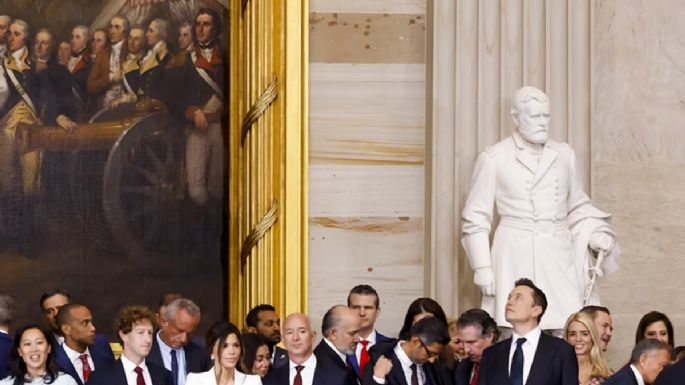 Así condicionan nuestra vida y la democracia milmillonarios como Musk, Bezos o Zuckerberg