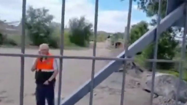 Denuncian que una minera tapó el acceso a un arroyo y cerró un camino público 