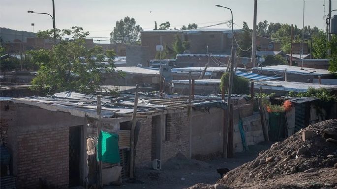 Misa en El Algarrobal por la atención y continuación del programa de barrios populares