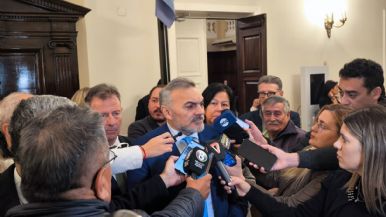 Foto iliustrativa de  Que dice el proyecto de ley que busca “blindar” los glaciares de Mendoza 