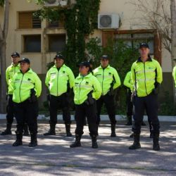 Los preventores de Ciudad ya patrullan con armas taser